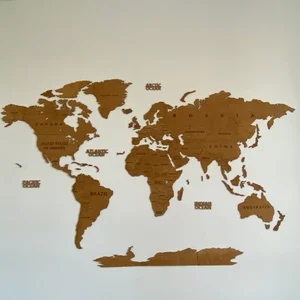 Cadre du monde en bois